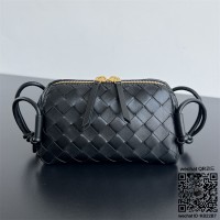 보테가베네타 BV 인트레치아토 콘서트 파우치 794258