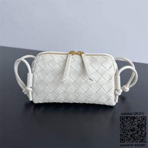 보테가베네타 BV 인트레치아토 콘서트 파우치 794258