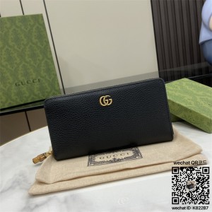 구찌 GUCCI 뱀부 지퍼 달린 장지갑 739499