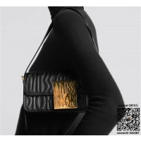 디올 DIOR 신상  Miss Dior 플랩백
