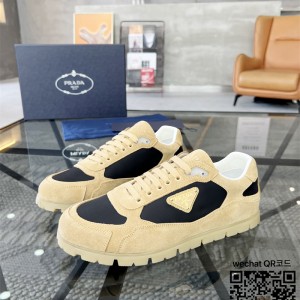 프라다 스니커즈