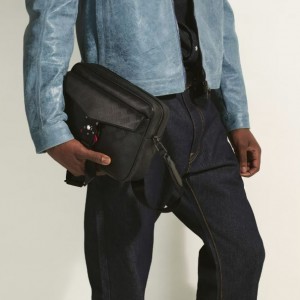 몽블랑 익스트림 3.0 메신저 백 MB198865