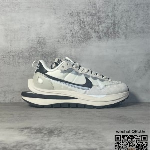 나이키 NIKE 사카이 스니커즈 운동화 신발 남여공용