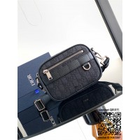 디올 오블리크 크로스백 스몰