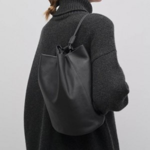 더로우 Joe 가죽 백팩