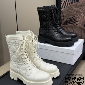 디올 부츠 워커