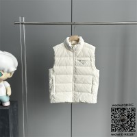 프라다 패딩 조끼