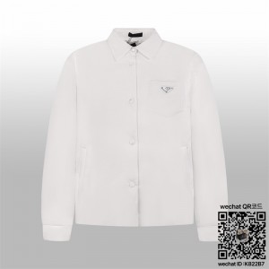 프라다  솜 패딩