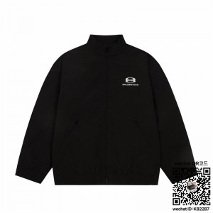 발렌시아가 솜자켓