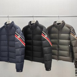 몽클레어 패딩
