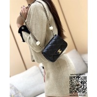 샤넬 CHANEL 신상 진주장신 플랩백 미니 AS4868