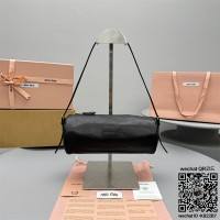 미우미우 신상 나파 호보백