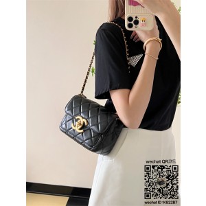 샤넬 CHANEL 신상 체인 플랩백