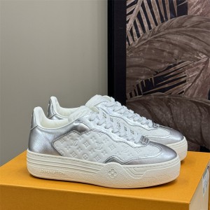 루이비통 스니커즈 운동화 여성용