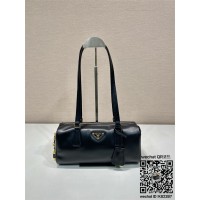 프라다 미디엄 가죽 탑 핸들 백 1BB127