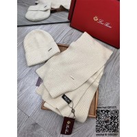 로로피아나  모자 목도리 장갑 세트