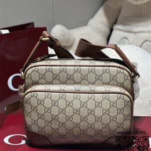 구찌 메신저백 821160