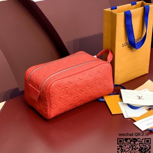루이비통 Louis Vuitton 토일렛 도프 키트 토일렛 파우치 락커 돕 키트 M83112 M44494