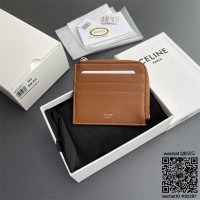 셀린느 CELINE 퀴르 트리옹프 컴팩트 지퍼 지갑 - 부드러운 카프스킨