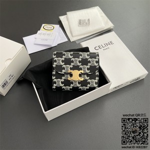 셀린느 CELINE  트리옹프 플랩 지갑 - 트리옹프 캔버스 10D782