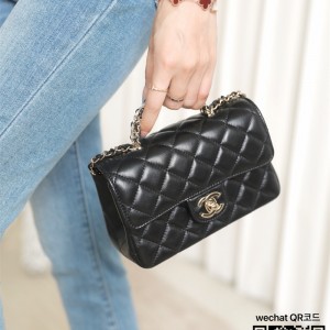 샤넬 CHANEL 핸들 장식의 미니 플랩 백