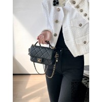 샤넬 신상 핸들장식 플랩백