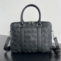 보테가베네타 슬림 인트레치아토 브리프케이스 778081