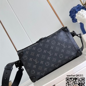 루이비통  소울 트렁크 이스트 웨스트 M11744