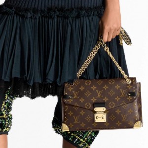 루이비통  트렁키  M14526