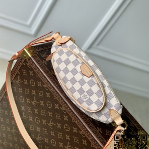 루이비통 Louis Vuitton 킵잇 벨트백 범백 M14806