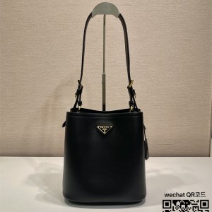 프라다 미디엄 가죽백 1BE080