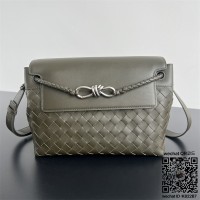 보테가베네타 BV 안디아모 크로스백 815781