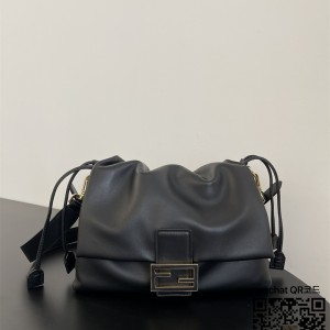 펜디 신상 바게트백