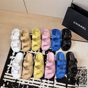 샤넬 힐 샌들 슬리퍼