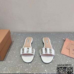 미우미우 힐 샌들 슬리퍼