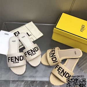 펜디 힐 샌들 슬리퍼