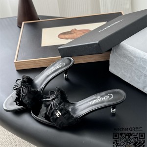 샤넬 힐 샌들 슬리퍼