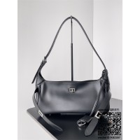 발렌시아가 여성 벨 에어 스몰 숄더백