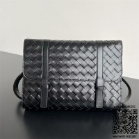 보테가베네타 BV 안디아모 메신저백 815785