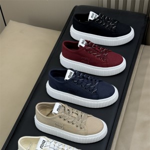 미우미우 스니커즈 운동화