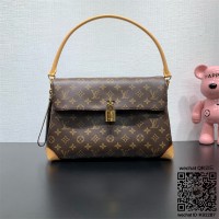 루이비통 하이드 숄더백 M14473