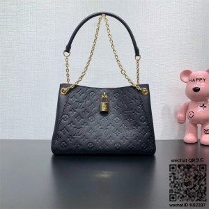 루이비통 애니타임 숄더백 PM M14414