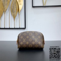 루이비통 코스메틱 파우치백 M47515