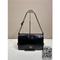 프라다 미디움 숄더백 1BD385