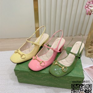 구찌  힐 샌들 슬리퍼