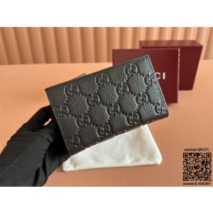 구찌 GG 엠블럼 미디엄 지갑 토프 가죽 815874