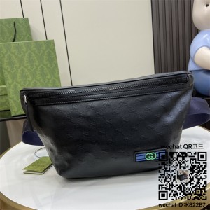 구찌 GG 크리스탈 벨트 백 블랙 GG 크리스탈 캔버스  779822