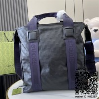 구찌 779816 블랙 매트 GG 크리스탈 캔버스 토트백