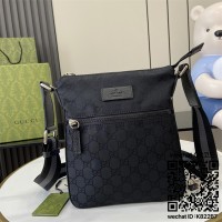 구찌 GG 스몰 캔버스 메신저백 블랙 449183 
