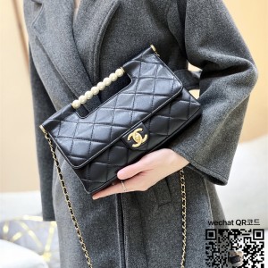 샤넬 25P 펄 핸들 체인 플랩백 AS5390